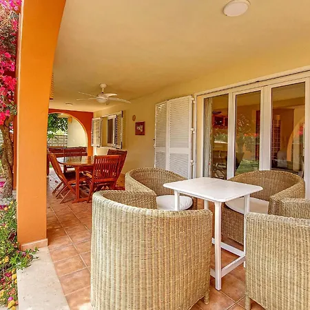 Casa Buganvilla *